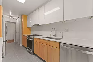 4201 Cathedral Ave NW, Washington, DC 20016 - Photo 12