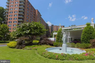 4201 Cathedral Avenue NW #501W, Washington, DC 20016 - Photo 2