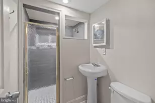 534 Irving St NW, Washington, DC 20010 - Photo 30