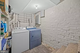 534 Irving St NW, Washington, DC 20010 - Photo 32
