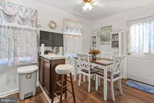 805 50th Pl NE, Washington, DC 20019 - Photo 6