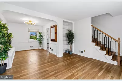 5727 2nd Street NE, Washington, DC 20011 - Photo 4