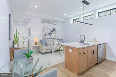 1012 17th Place NE #2, Washington, DC 20002 - Photo 6