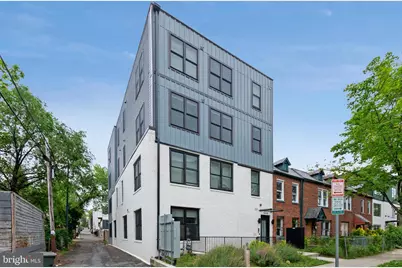 1019 17th Place NE #103, Washington, DC 20002 - Photo 2