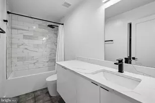 1019 17th Pl NE, Washington, DC 20002 - Photo 12