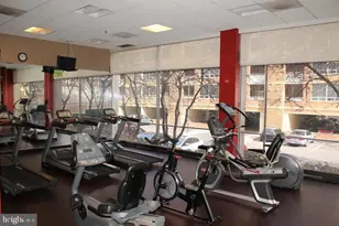 350 G St SW, Washington, DC 20024 - Photo 14