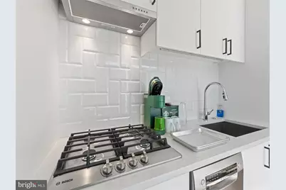 923 V Street NW #204, Washington, DC 20001 - Photo 4