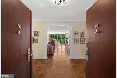 4100 Cathedral Avenue NW #717, Washington, DC 20016 - Photo 2