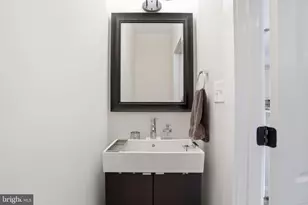 813 Delafield Pl NW, Washington, DC 20011 - Photo 20