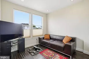 813 Delafield Pl NW, Washington, DC 20011 - Photo 18