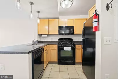 800 4th Street SW #S513, Washington, DC 20024 - Photo 4