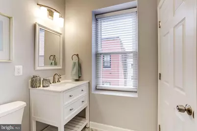 1015 T Street NW #A, Washington, DC 20001 - Photo 22