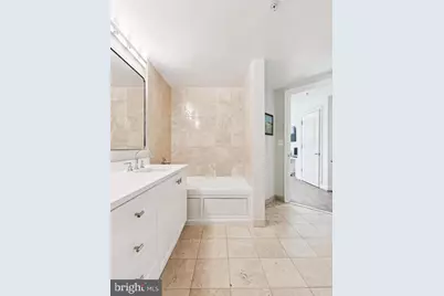 2501 Wisconsin Avenue NW #7, Washington, DC 20007 - Photo 18