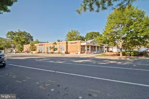 5410 Connecticut Ave NW, Washington, DC 20015 - Photo 28