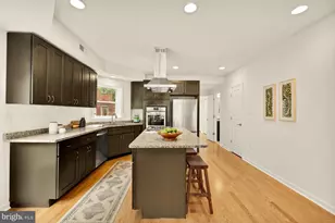 760 Gresham Pl NW, Washington, DC 20001 - Photo 16