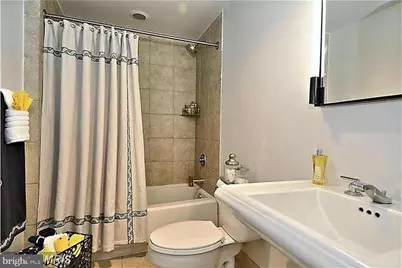 2301 Champlain Street NW #T08, Washington, DC 20009 - Photo 8