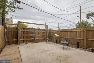 916 Shepherd St NW, Washington, DC 20011 - Photo 2