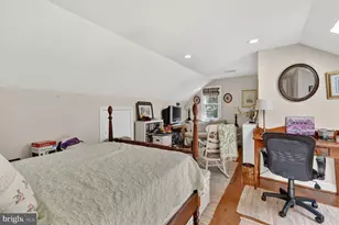 2260 48th St NW, Washington, DC 20007 - Photo 34