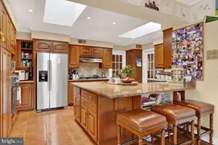 2260 48th St NW, Washington, DC 20007 - Photo 18
