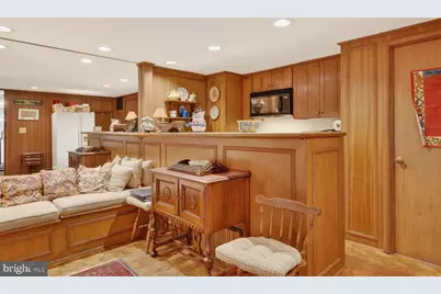 2260 48th Street NW, Washington, DC 20007 - Photo 10