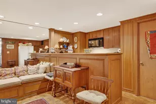2260 48th St NW, Washington, DC 20007 - Photo 10
