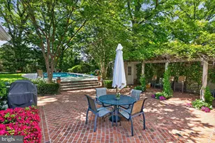 2260 48th St NW, Washington, DC 20007 - Photo 36