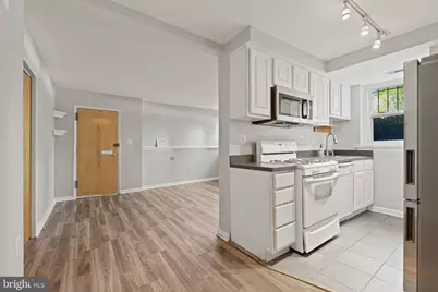 1627 Massachusetts Avenue SE T1 (#B1), Washington, DC 20003 - Photo 10
