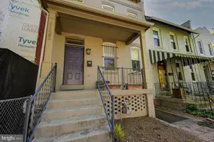 1123 7th St NE, Washington, DC 20002 - Photo 2