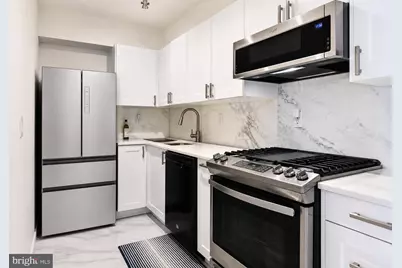 1245 4th Street SW #E106, Washington, DC 20024 - Photo 2