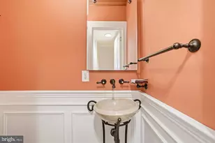 949 S St NW, Washington, DC 20001 - Photo 36