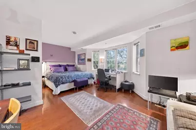 3611 38th Street NW #305, Washington, DC 20016 - Photo 8