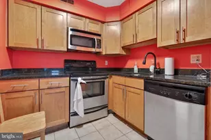 3611 38th St NW, Washington, DC 20016 - Photo 6