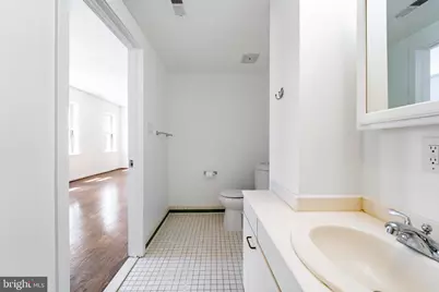 2114 N Street NW #25, Washington, DC 20037 - Photo 24