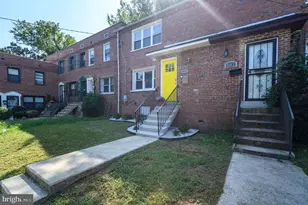 5053 Sheriff Rd NE, Washington, DC 20019 - Photo 2