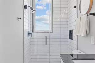 1915 H St NE, Washington, DC 20002 - Photo 30