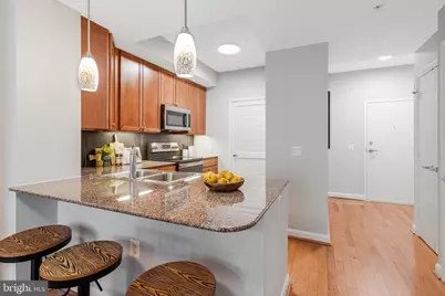 400 Massachusetts Avenue NW #803, Washington, DC 20001 - Photo 8