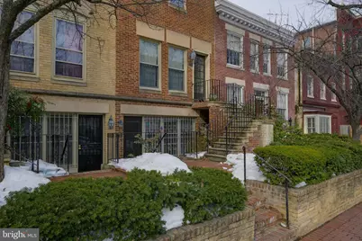 226 3rd Street NE #35, Washington, DC 20002 - Photo 2