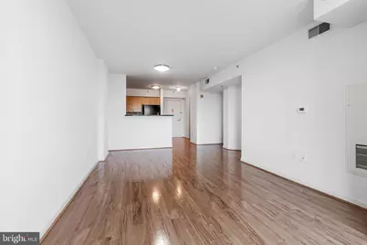 1000 New Jersey Avenue SE #321, Washington, DC 20003 - Photo 4