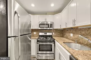 1308 21st St NW, Washington, DC 20036 - Photo 16