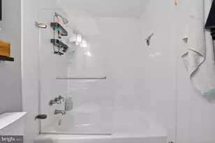 2145 California St NW, Washington, DC 20008 - Photo 18