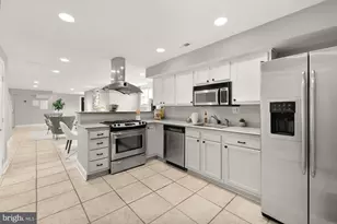 1819 1st St NW, Washington, DC 20001 - Photo 18