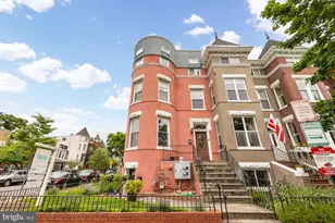 1819 1st St NW, Washington, DC 20001 - Photo 32