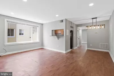 717 Brandywine Street SE #202, Washington, DC 20032 - Photo 2