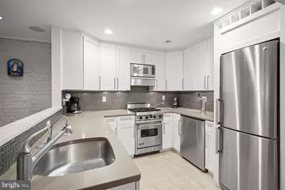 1716 Q Street NW, Washington, DC 20009 - Photo 30