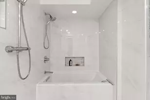 1307 T St NW, Washington, DC 20009 - Photo 16