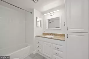 2320 Wisconsin Ave NW, Washington, DC 20007 - Photo 10
