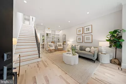 324 5th Street SE, Washington, DC 20003 - Photo 4