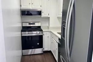 1545 18th St NW, Washington, DC 20036 - Photo 1
