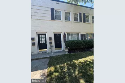 26 17th Street SE #26, Washington, DC 20003 - Photo 2