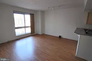 777 7th St NW, Washington, DC 20001 - Photo 2